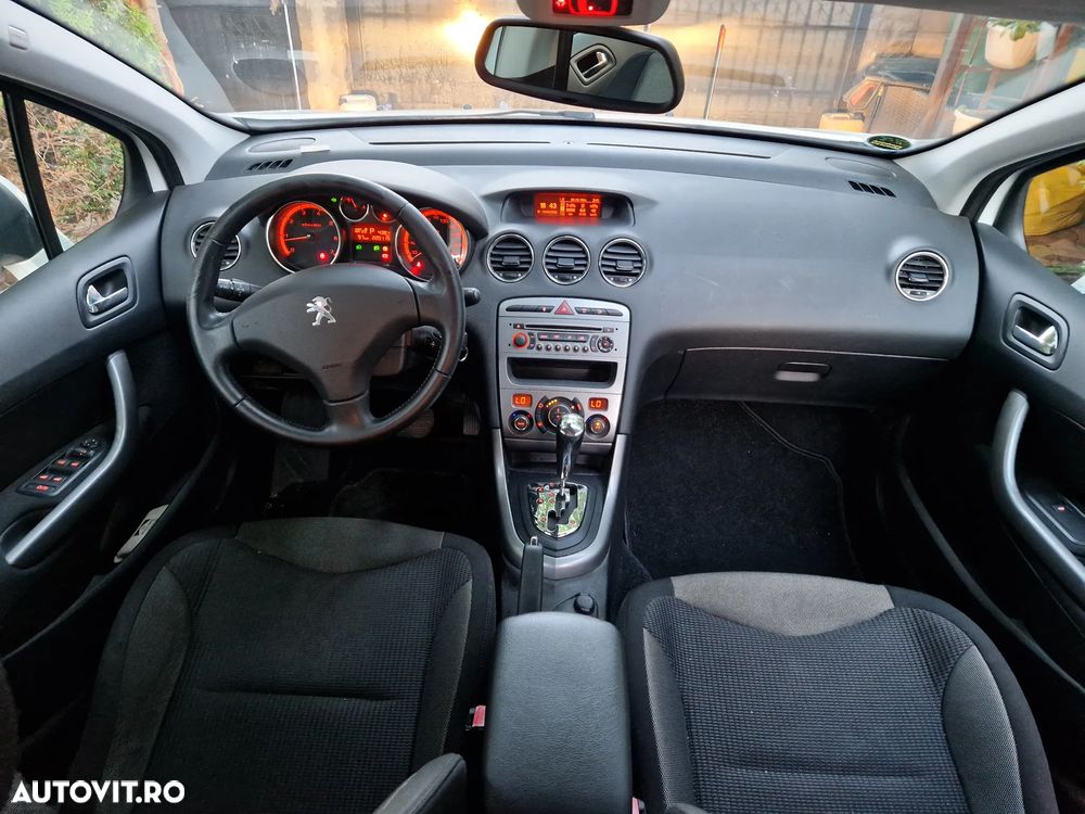 Peugeot 307 1.6 Confort Aut - 6