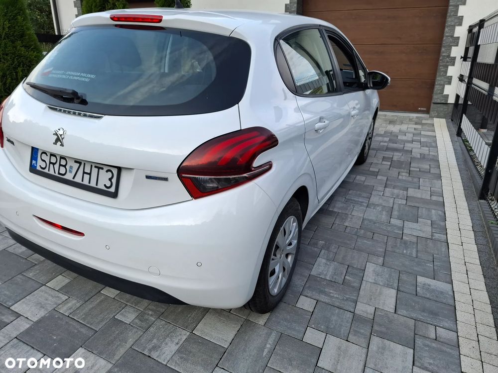Peugeot 208 1.2 PureTech Active - 5