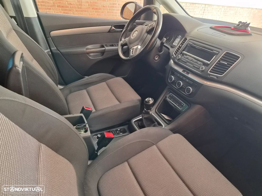 VW Sharan - 6