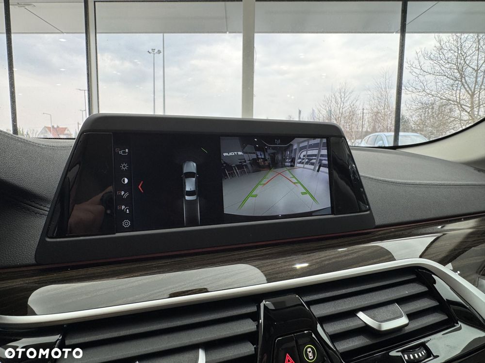 BMW Seria 5 - 37