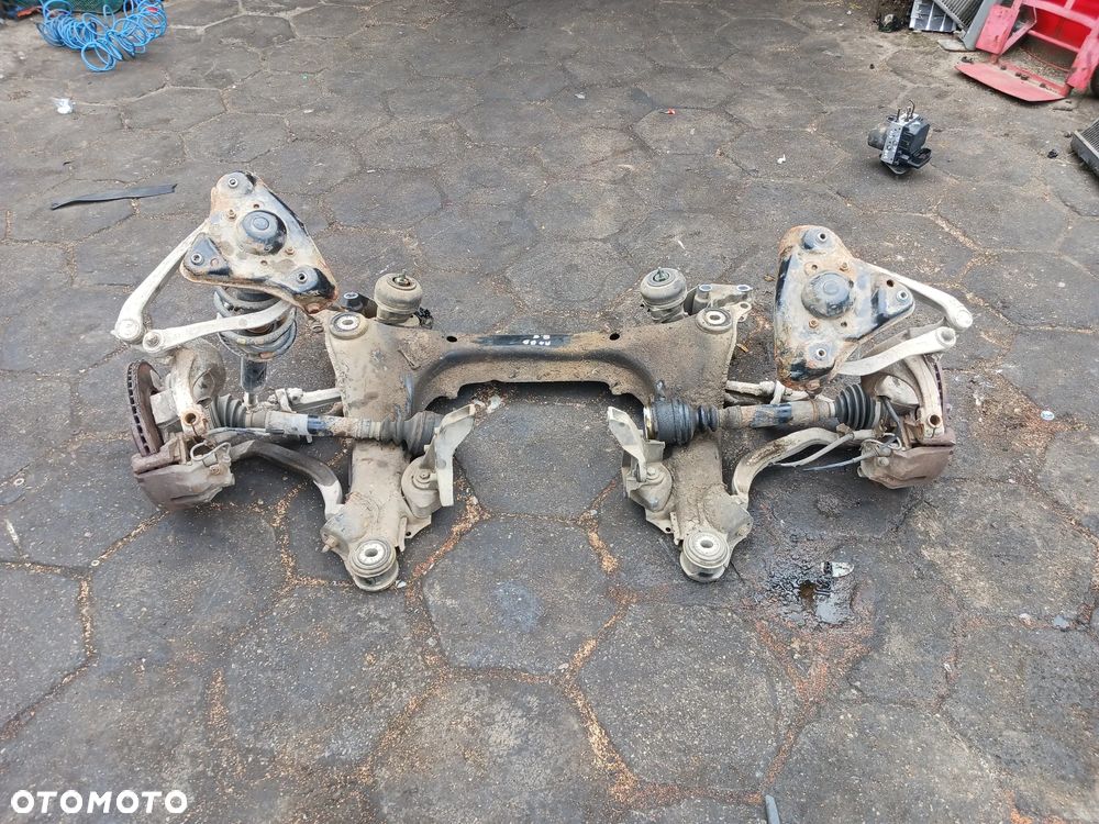 Belka sanki silnika przód vw passat b5 6-biegów  audi a4 b5 a6 c5 - 1