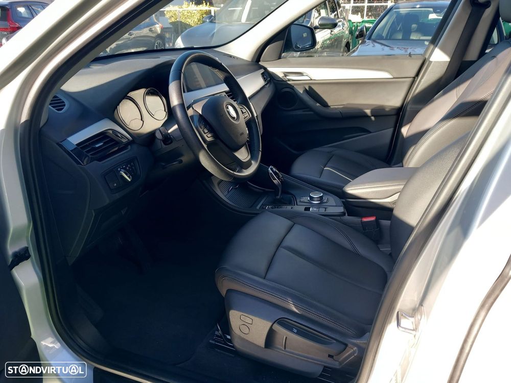 BMW X1 16 d sDrive Auto Line Sport - 9