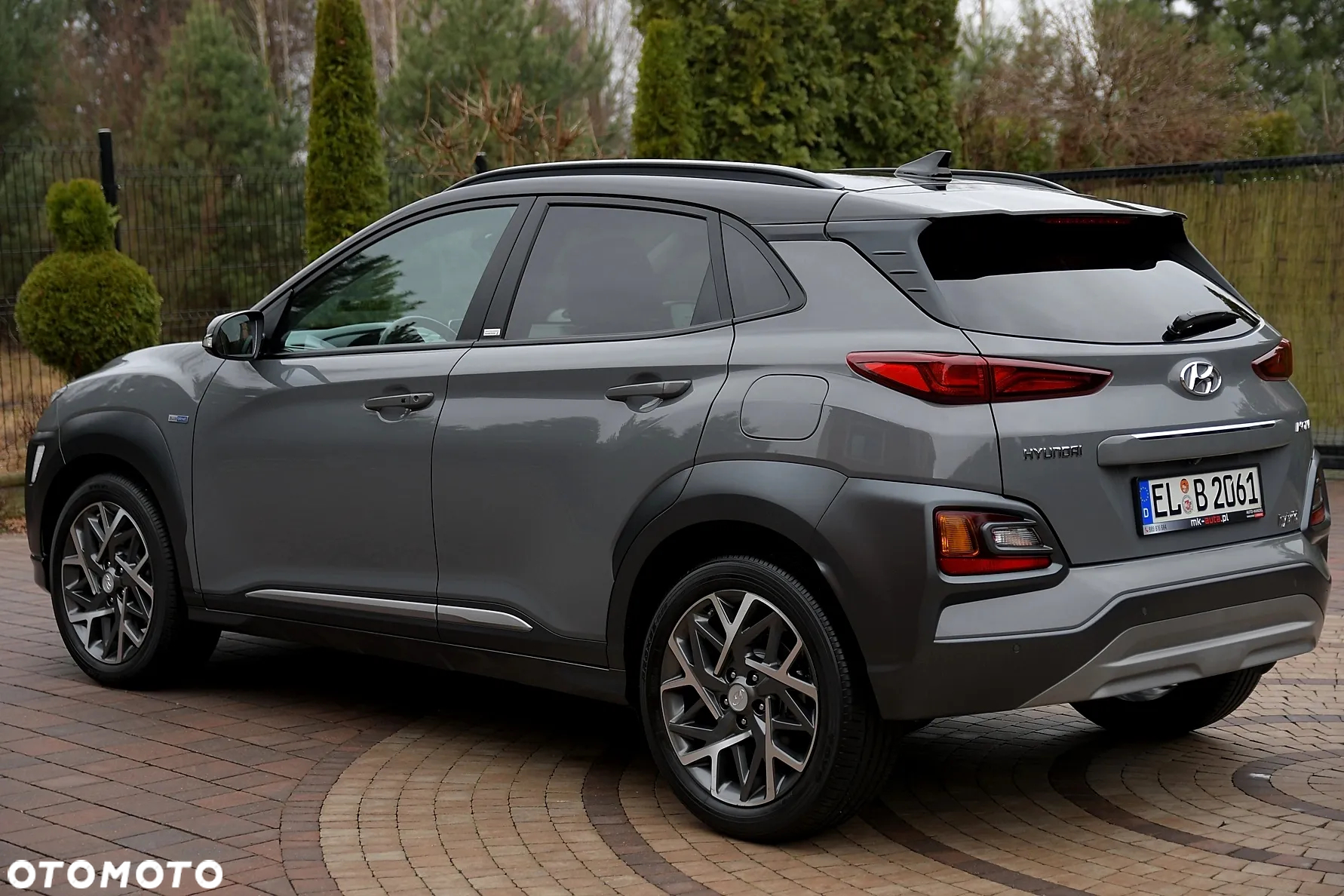 Hyundai Kona - 13