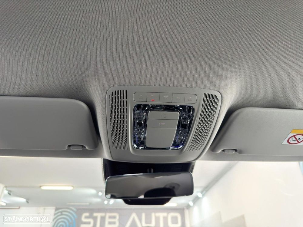 Mercedes-Benz A 250 e AMG Line - 43