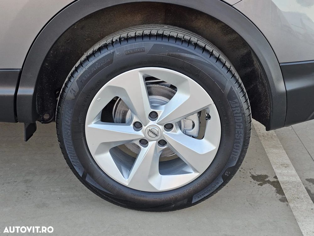 Nissan Qashqai 1.3 DIG-T TEKNA - 35