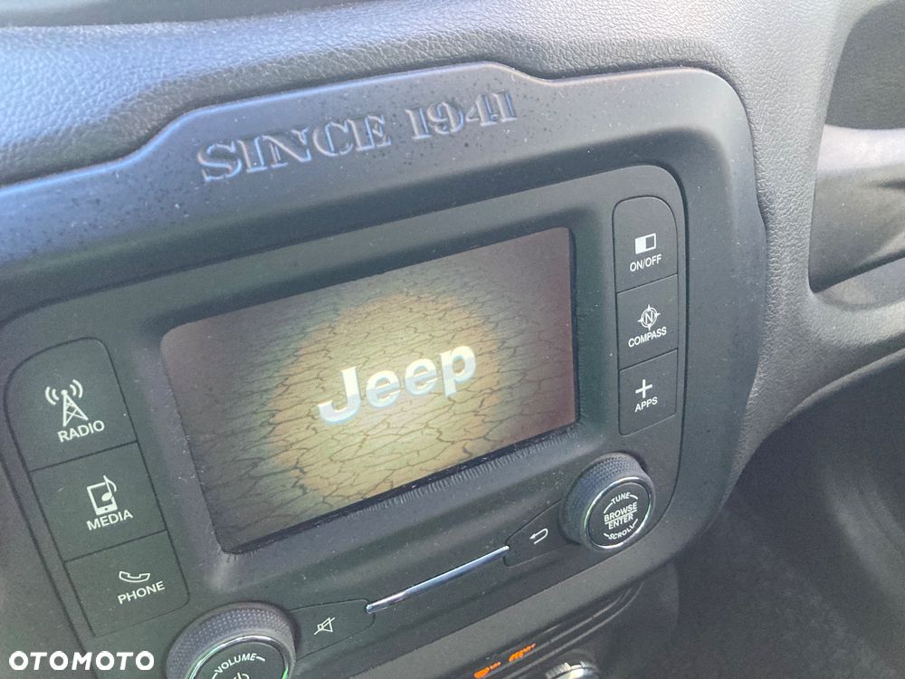 Jeep Renegade 1.6 E-TorQ Sport FWD - 9