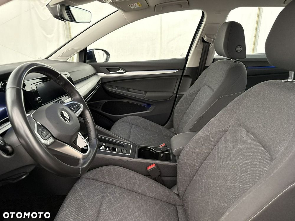 Volkswagen Golf - 12