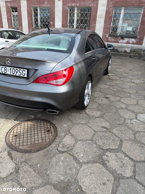 Mercedes-Benz CLA 250 7G-DCT - 9