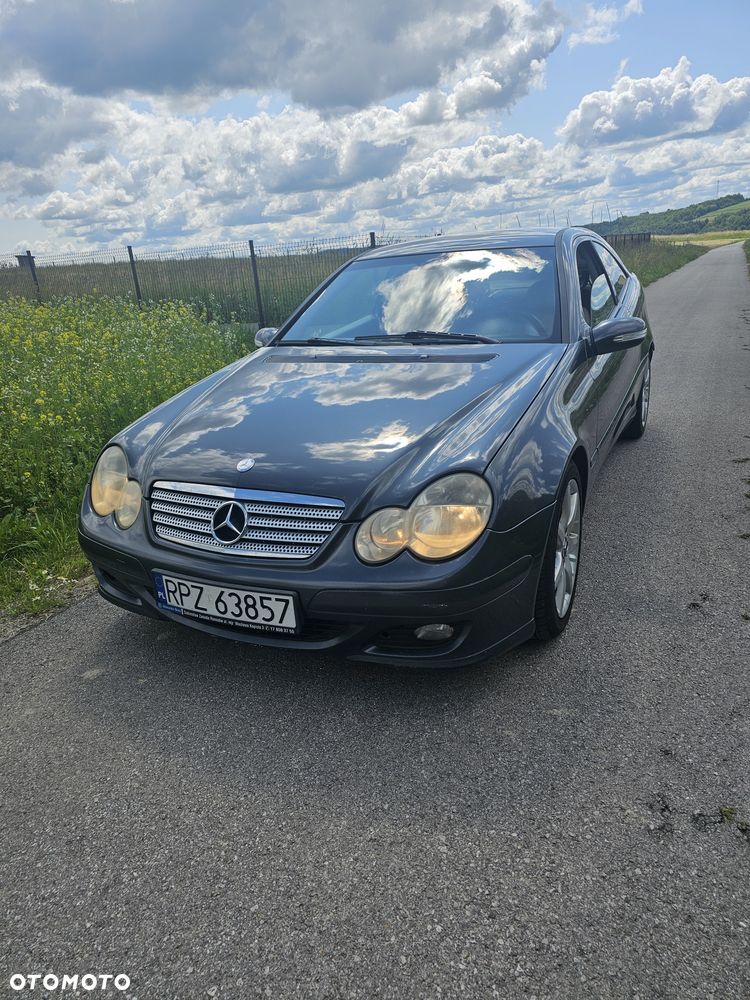 Mercedes-Benz CL - 1