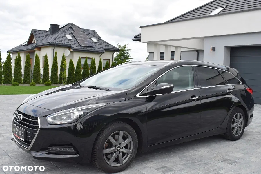 Hyundai i40 Kombi 1.7 CRDi Premium - 2