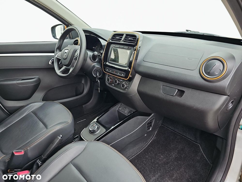 Dacia Spring 27.4kWh Comfort Plus - 6