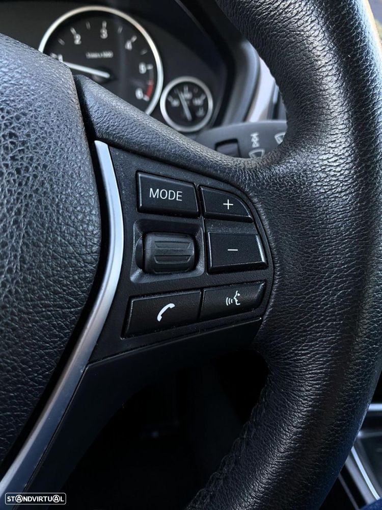 BMW 320 d EfficientDynamics Line Modern - 18