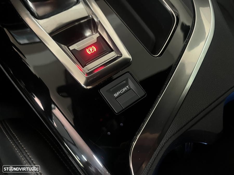 Peugeot 5008 1.5 BlueHDi GT Line EAT8 - 19