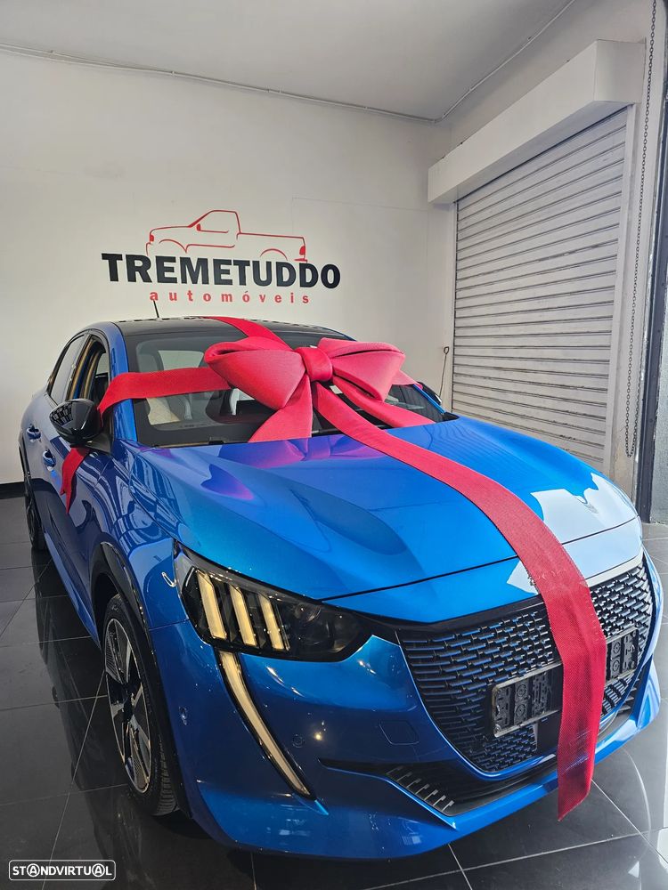 Peugeot e-208 GT - 1