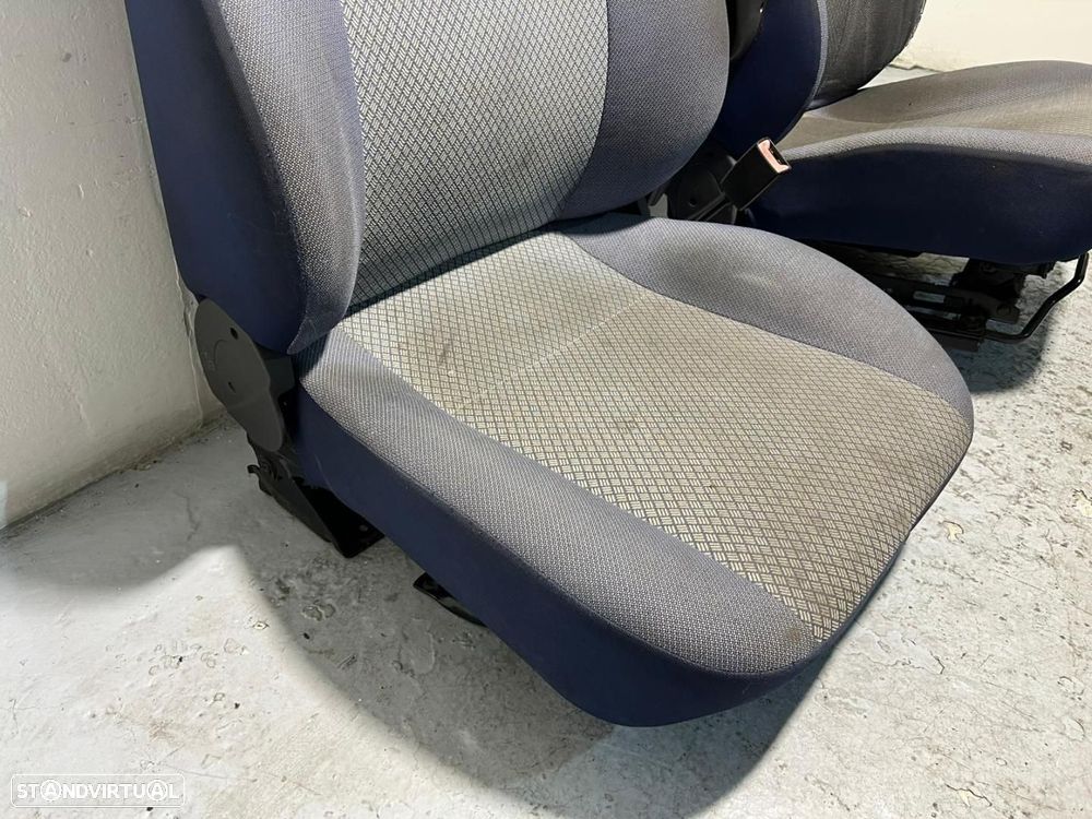 Conjunto de Bancos FIAT DOBLO Cargo (223_) - 3