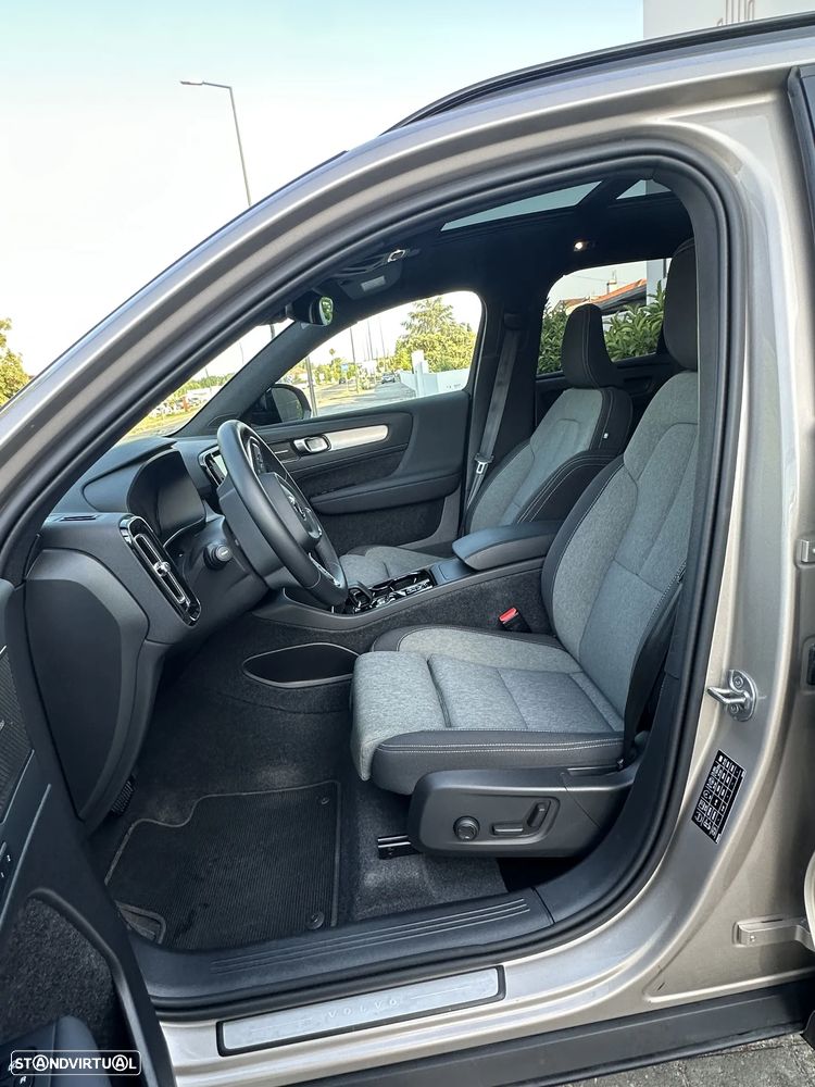 Volvo XC 40 1.5 T2 Plus Dark Auto - 18