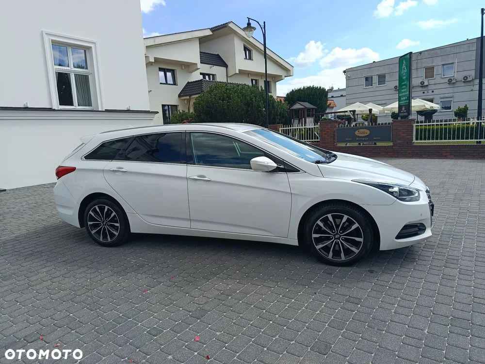 Hyundai i40 Kombi blue 1.7 CRDi DCT Premium - 7