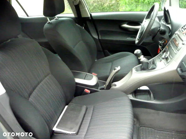 Toyota Auris 1.33 VVT-i Terra Start - 7