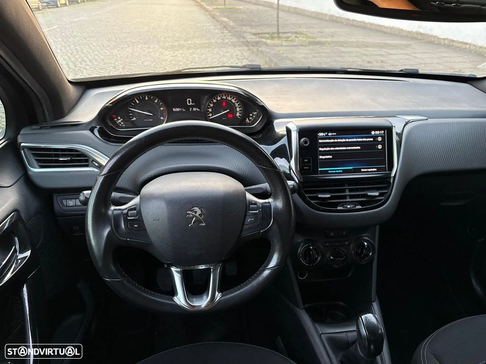 Peugeot 208 1.6 BlueHDi Style - 16