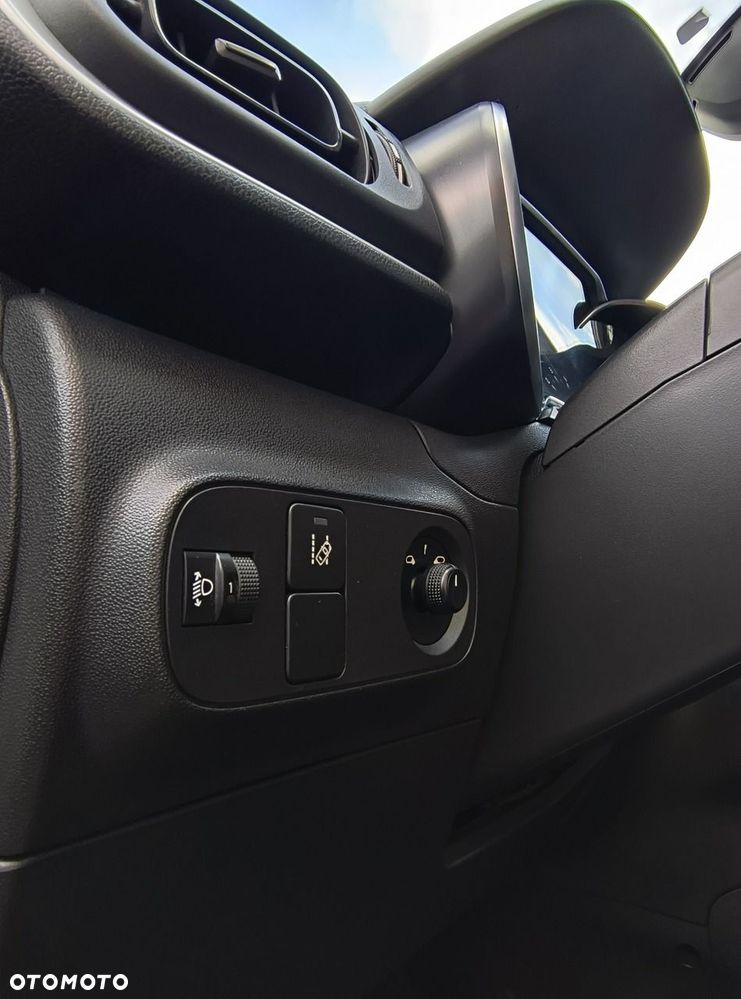 Citroën C3 1.6 BlueHDi Shine S&S - 34