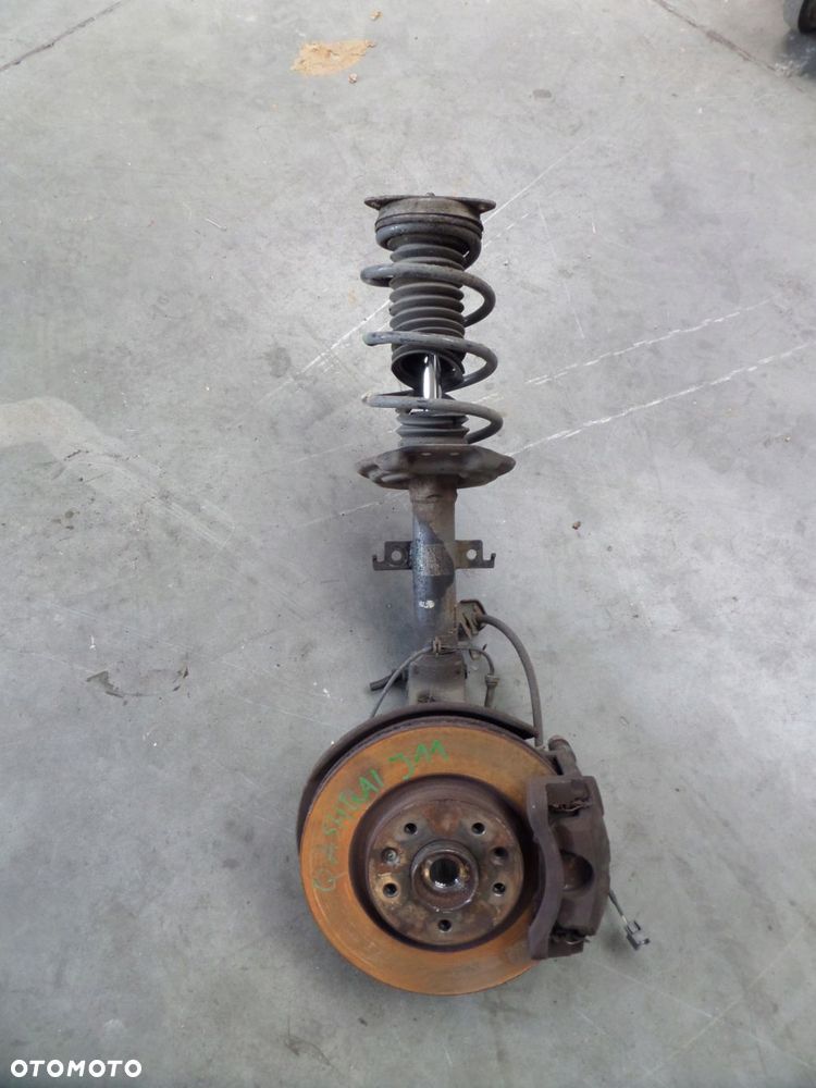 mcpherson zwrotnica prawy przód nissan qashqai ii j11 kadjar 543024ea3a - 1