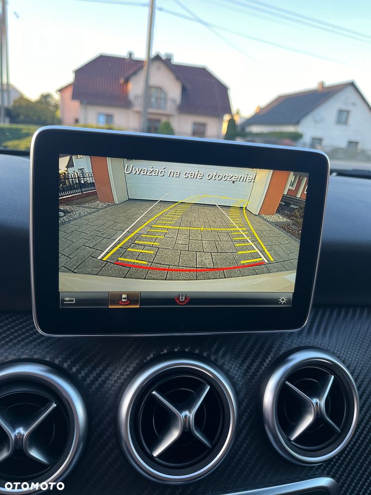 Mercedes-Benz Klasa A 250 7G-DCT AMG Line - 23