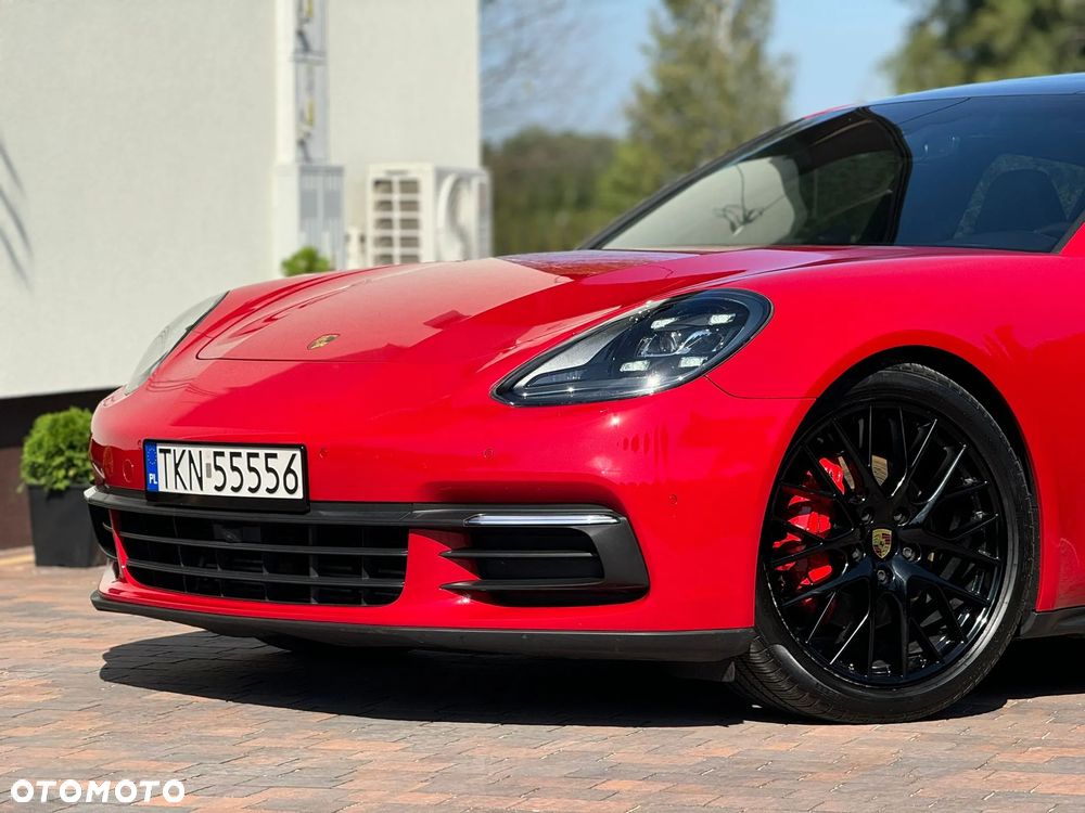 Porsche Panamera 4 - 17