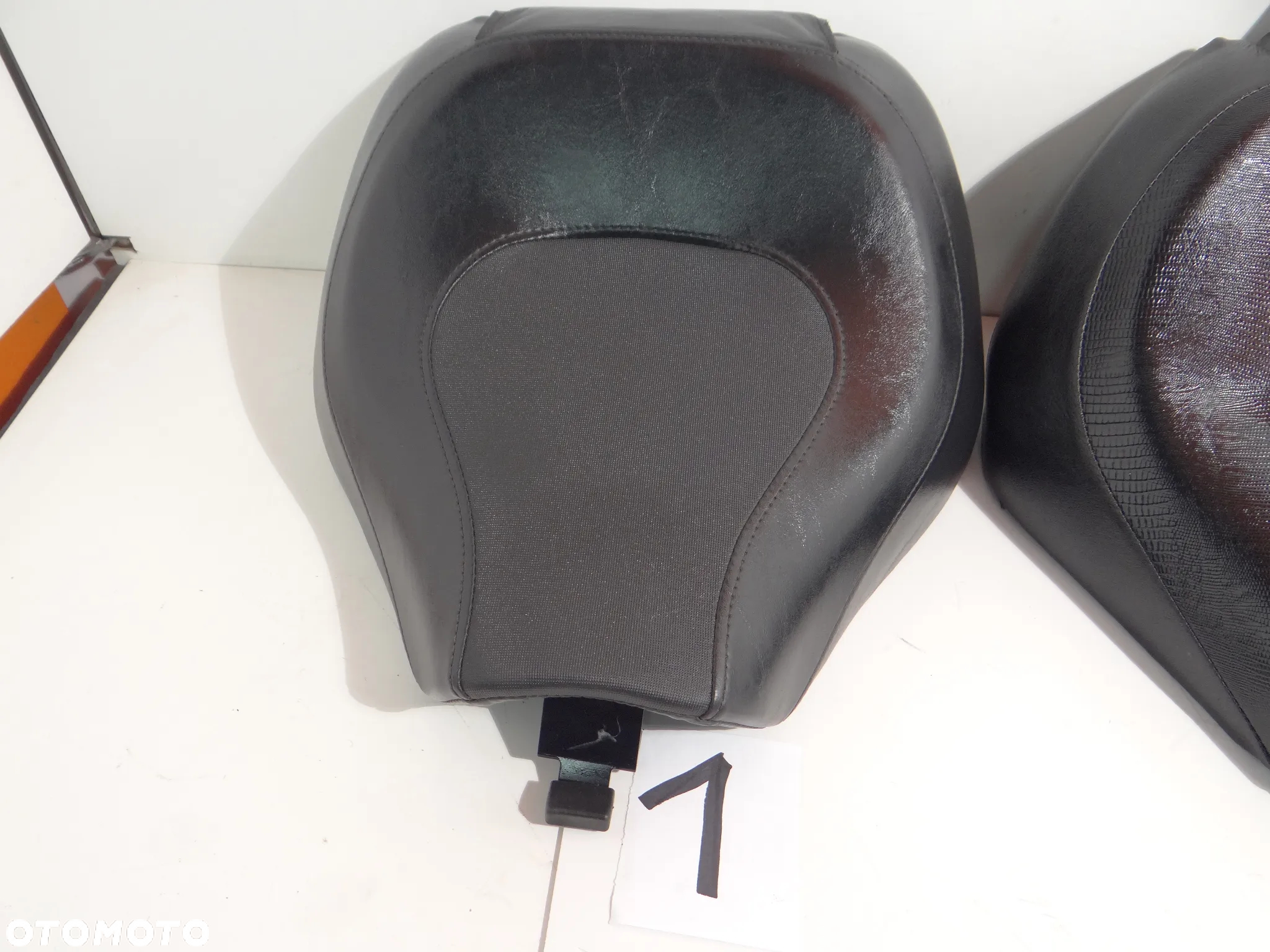 Harley Davidson Softail FXCW FXCWC Rocker SIEDZENIE KANAPA KIEROWCY N016 - 3