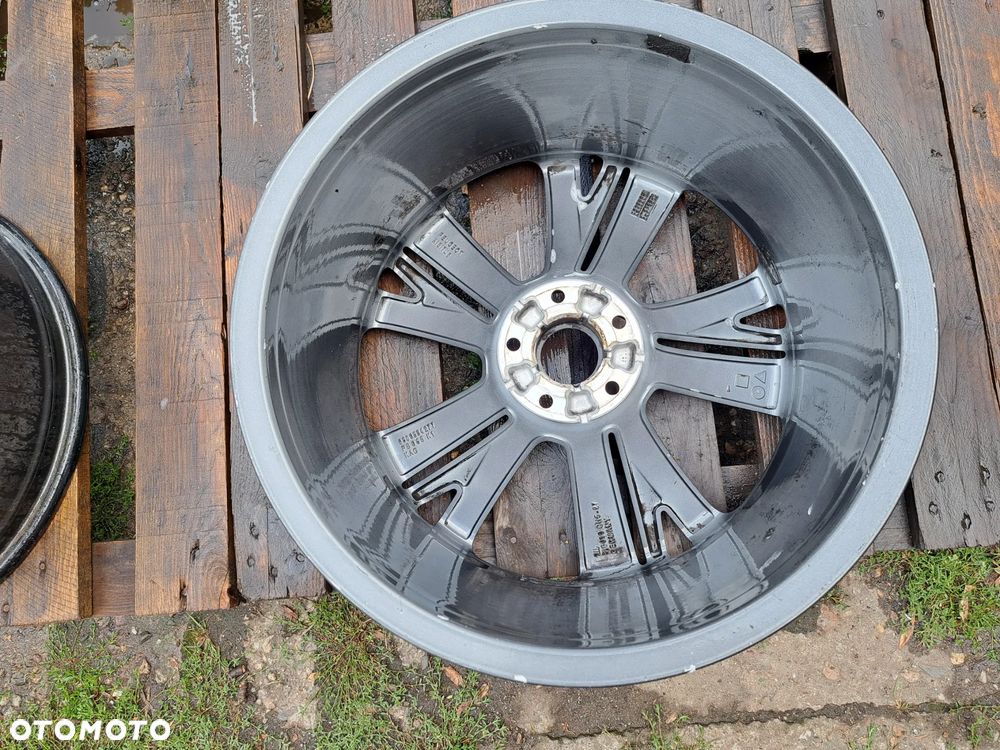 Oryg. Peugeot RCZ 9800684277 8.5j 19 et27 5613 - 3