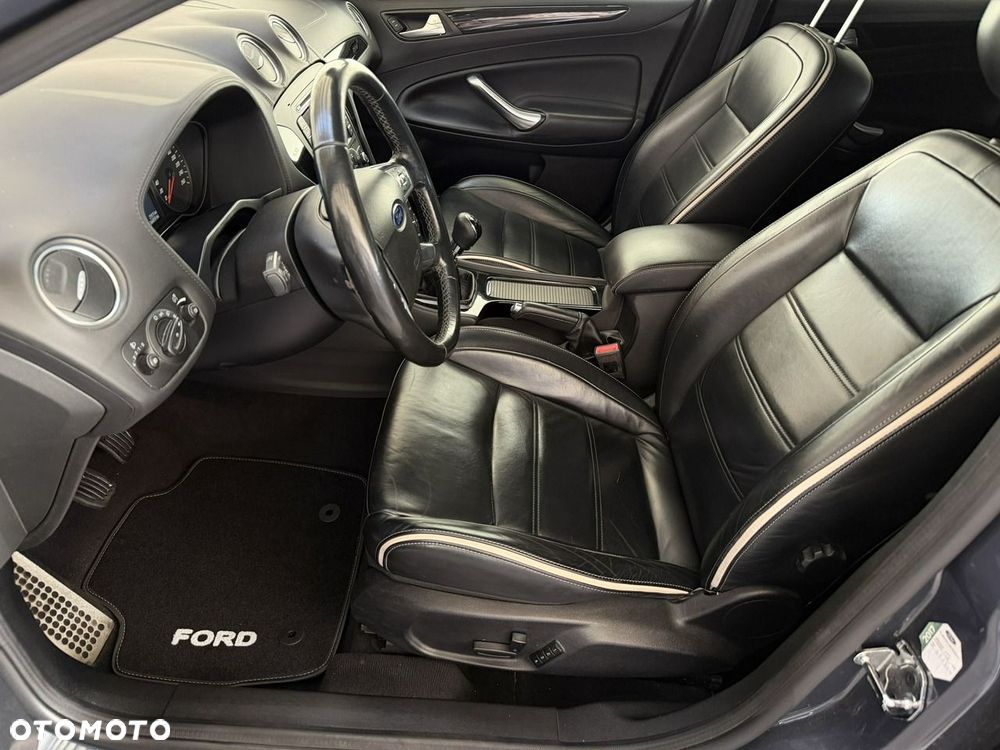 Ford Mondeo 2.0 TDCi Titanium X - 16