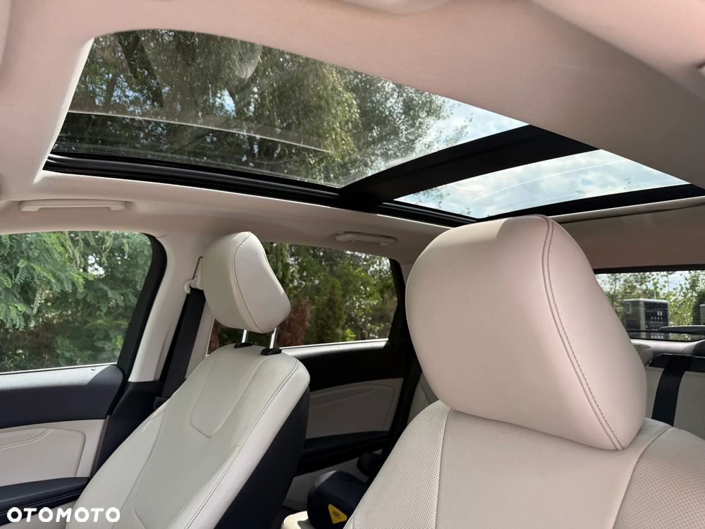 Ford Edge - 14