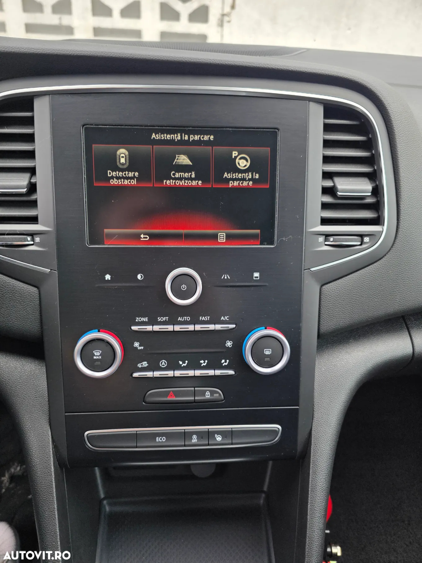 Renault Megane ENERGY TCe 130 INTENS - 20