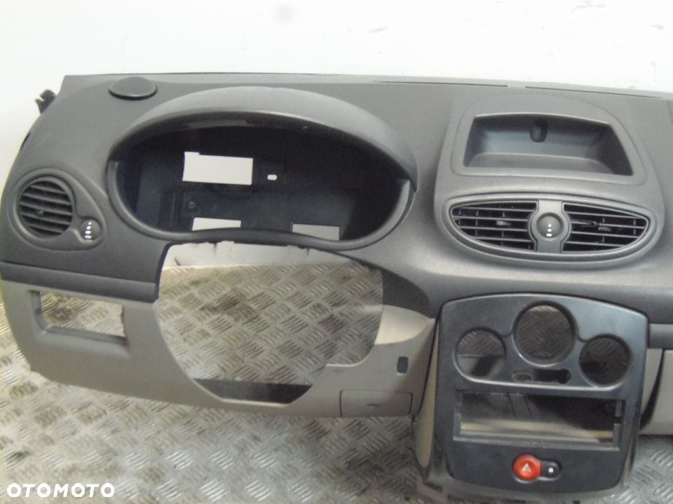 RENAULT CLIO III DESKA ROZDZIELCZA KOKPIT KONSOLA - 3
