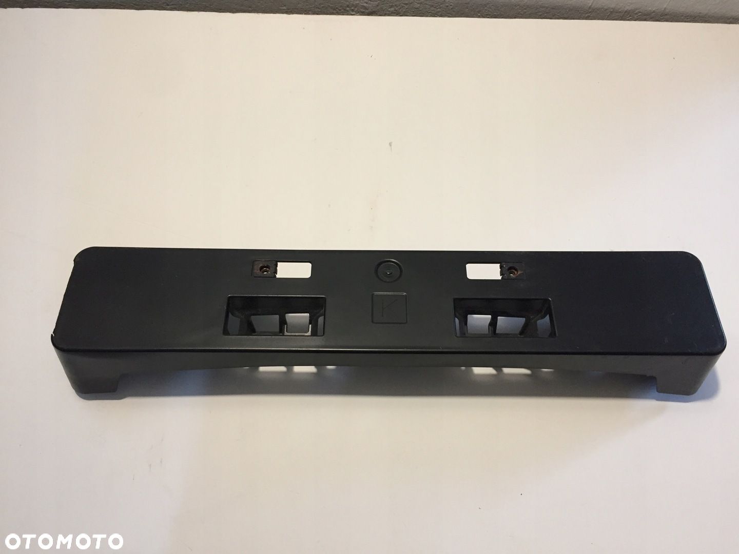 LEXUS RX350 RX450 16-18 PODSTAWA RAMKA POD TABLICE REJESTRACYJNA - 1