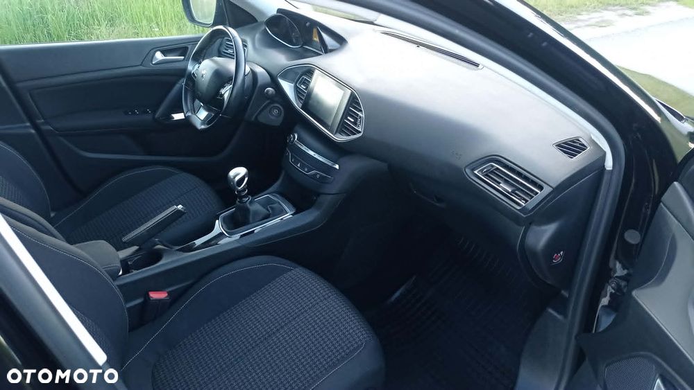 Peugeot 308 BlueHDi 120 Stop & Start Active - 8