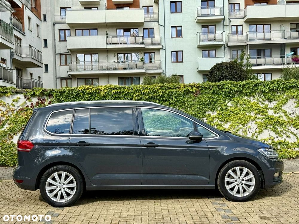 Volkswagen Touran 1.8 TSI BMT Highline DSG - 12