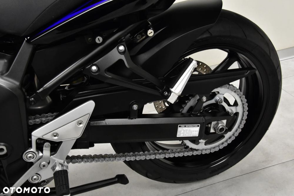 Yamaha FZ6 - 39