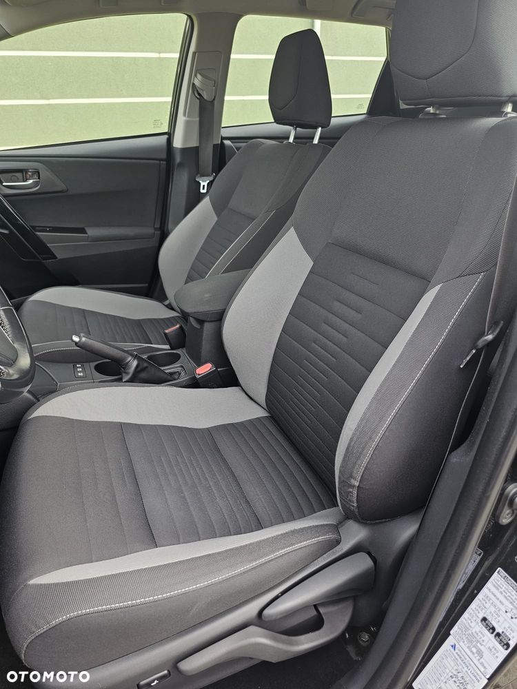 Toyota Auris - 20