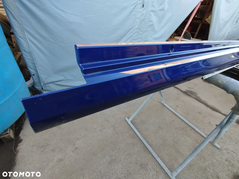 Toyota Camry lewa nakładka na próg listwa progowa - 4