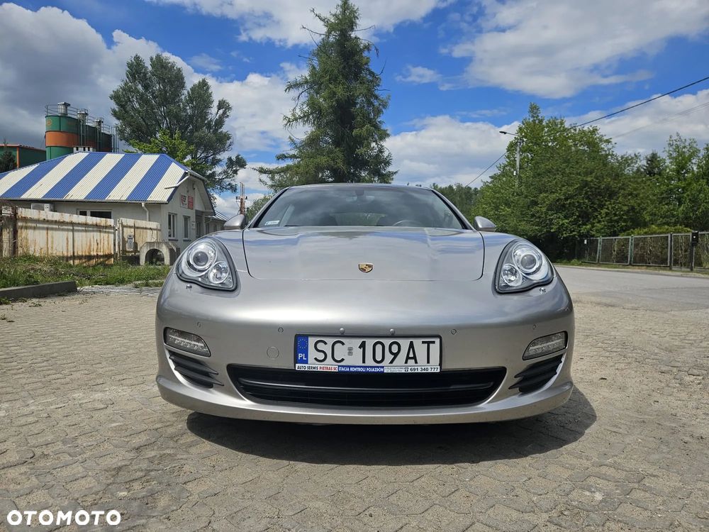 Porsche Panamera - 2