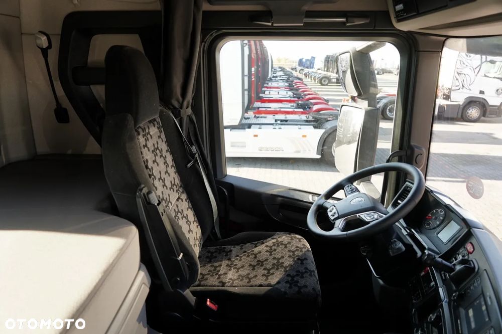 Scania P 450 / RETARDER / HYDRAULIKA / NISKA KABINA - 26