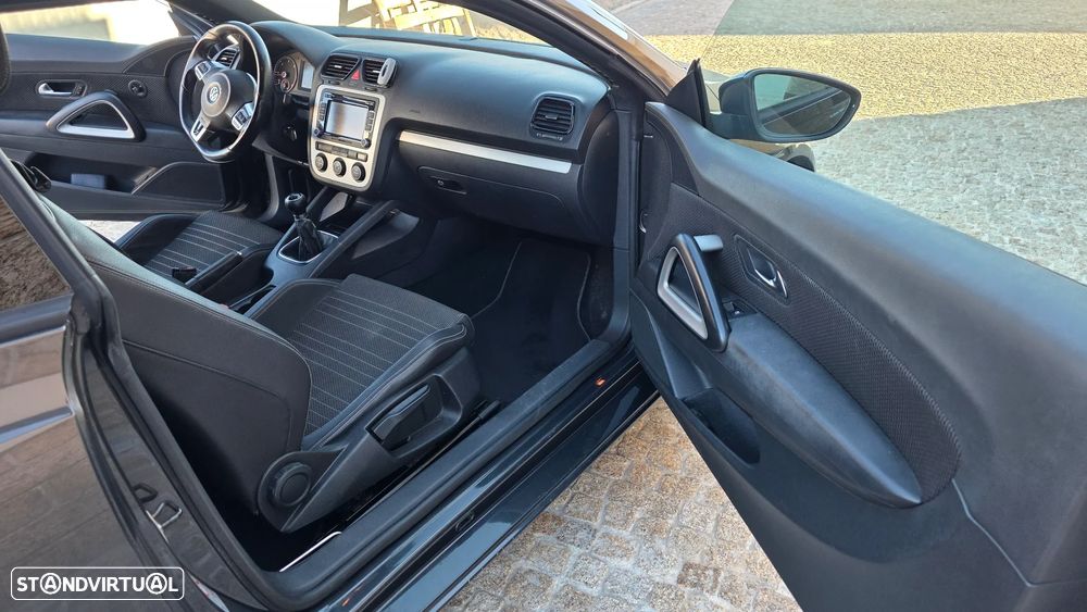 VW Scirocco 2.0 TDI - 2