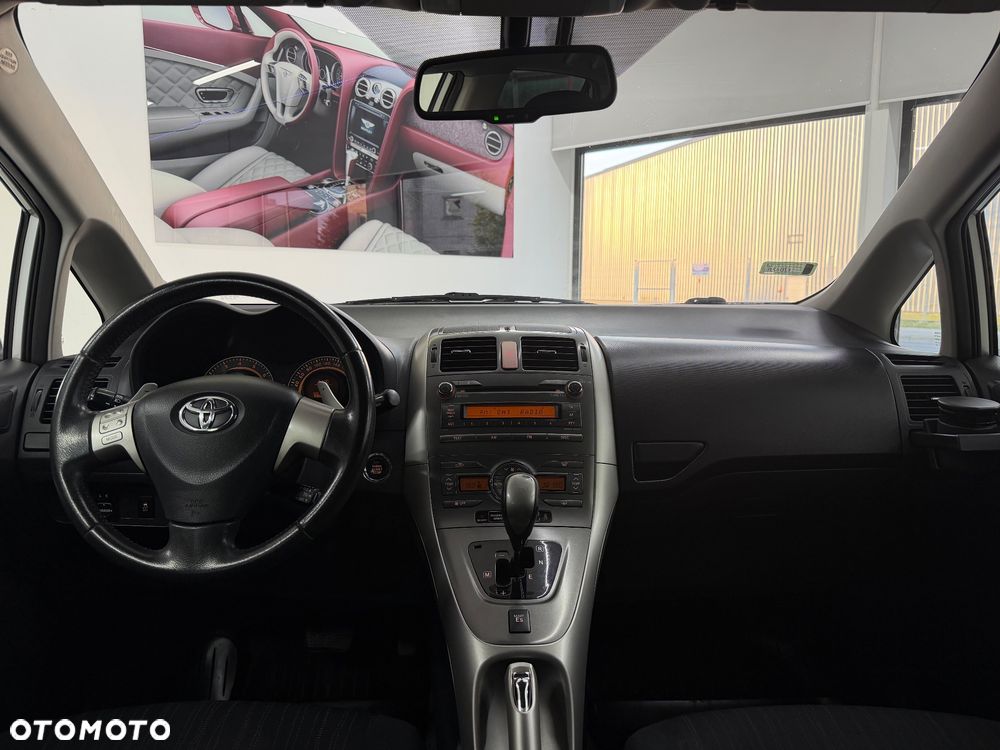 Toyota Auris 1.6 VVT-i Prestige MM - 32