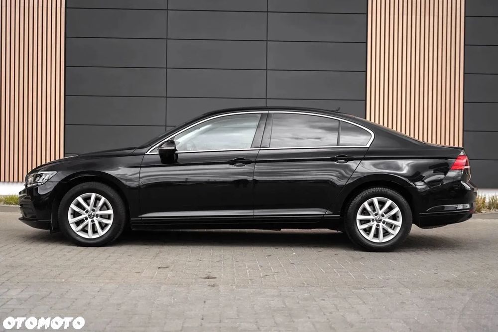 Volkswagen Passat - 7