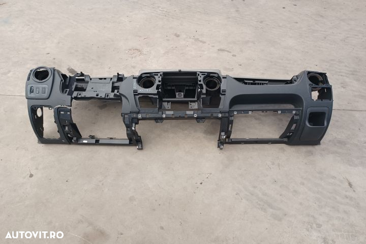 Plansa bord Renault Master 3  [din 1st facelift] seria Autoutilitara cu prelata 2-usi 2.3 dCi MT (1 - 3