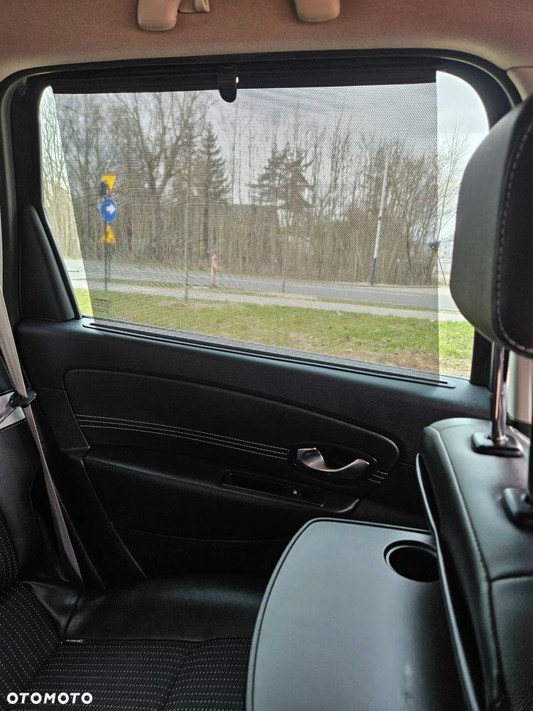 Renault Scenic 1.4 16V TCE Bose Edition - 23
