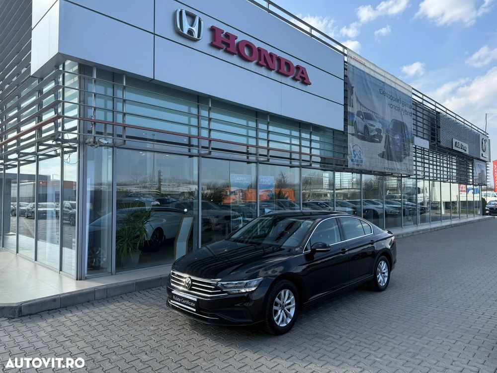 Volkswagen Passat 1.5 TSI ACT DSG Comfortline - 1