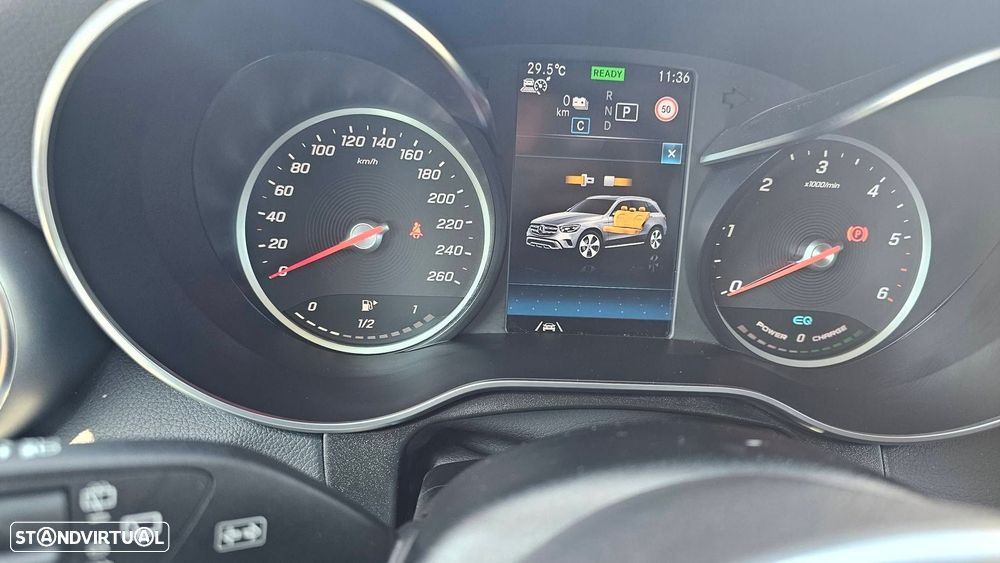 Mercedes-Benz GLC 300 - 9