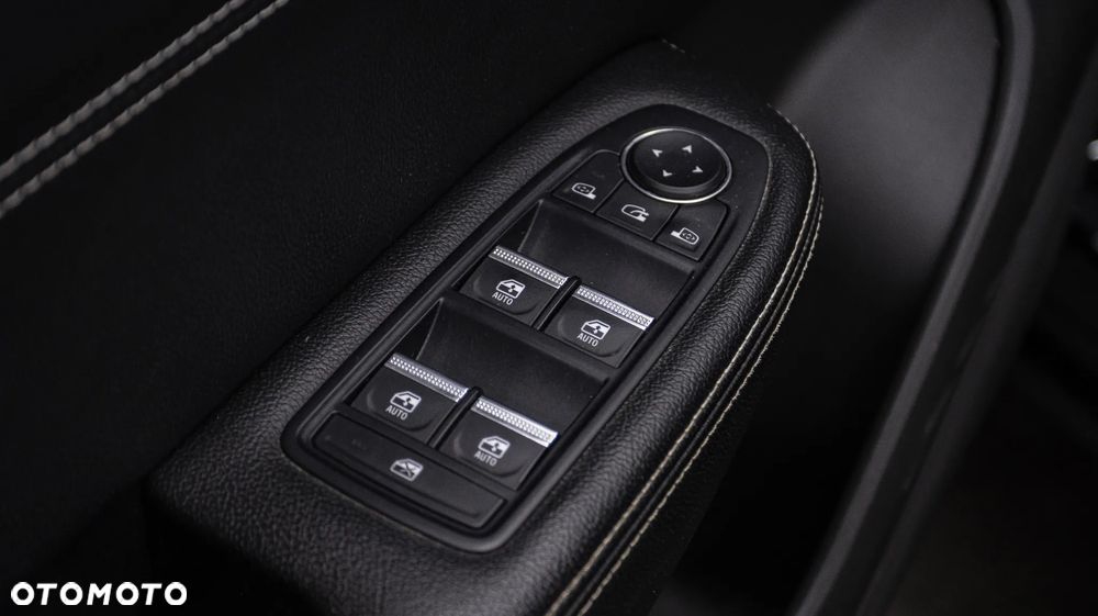 Renault Arkana 1.6 E-TECH Techno MMT - 30