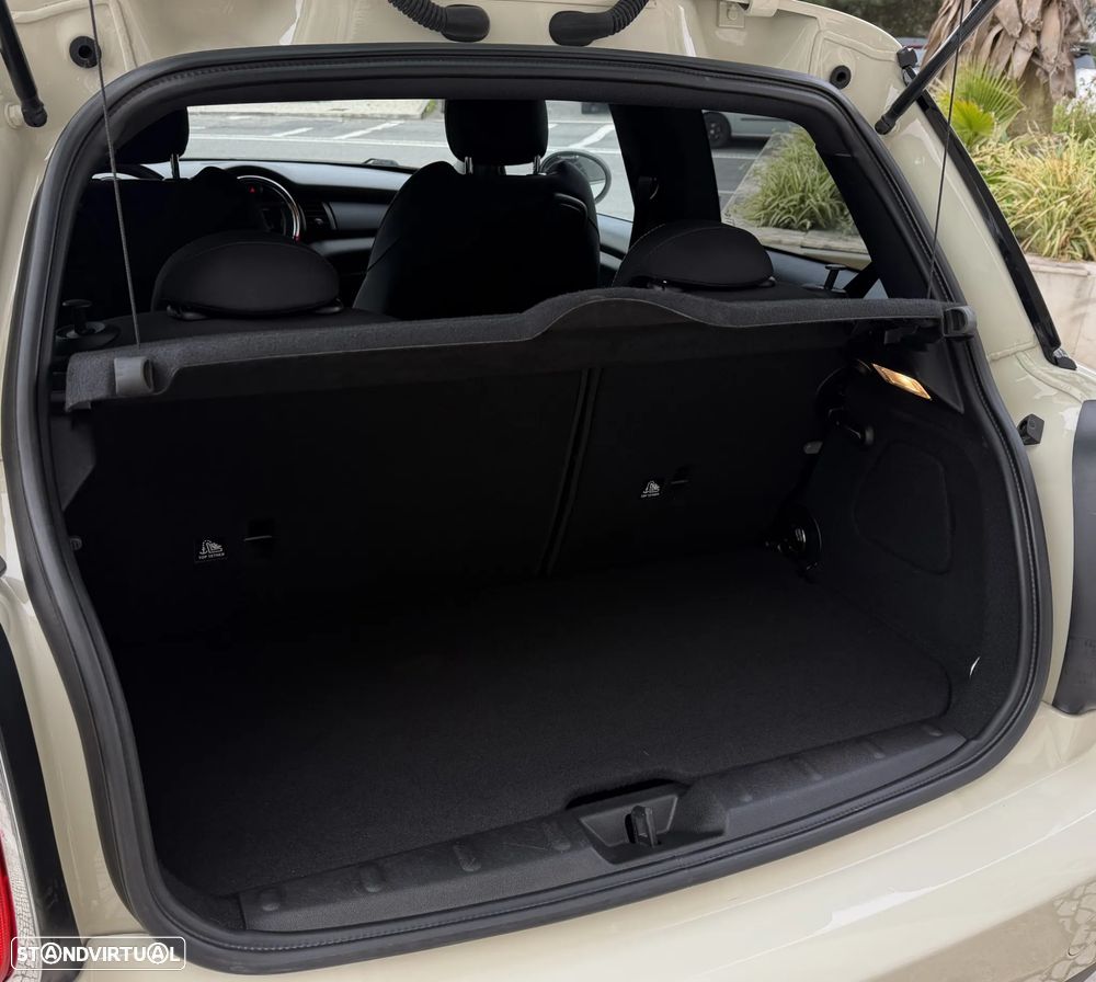 MINI 3 Portas One - 23